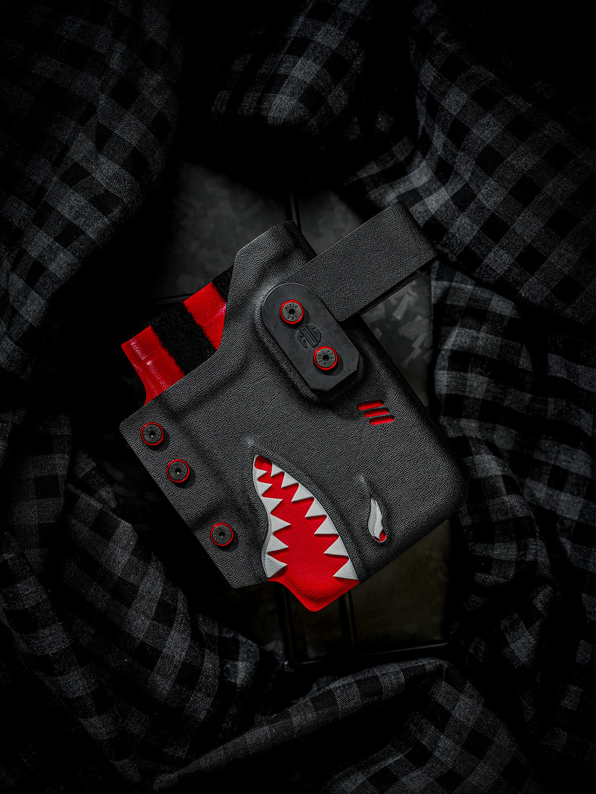 Shark Phone Case for iPhone 17 Pro & iPhone 17 Pro Max (Unique item)