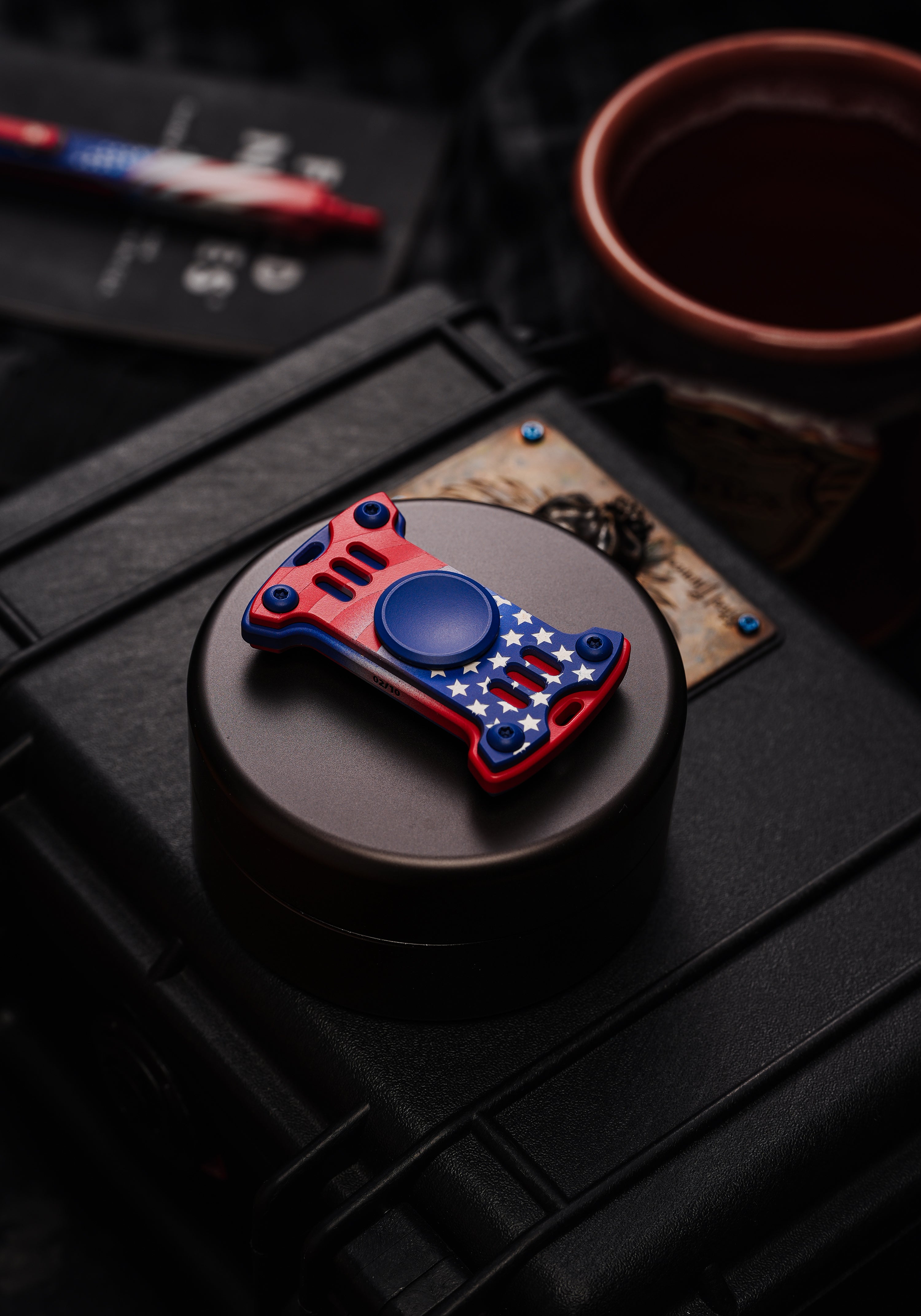 TACTICAL GEEK × CooYoo "Old Glory" 4th of July Hammerhead Fidget Spinner