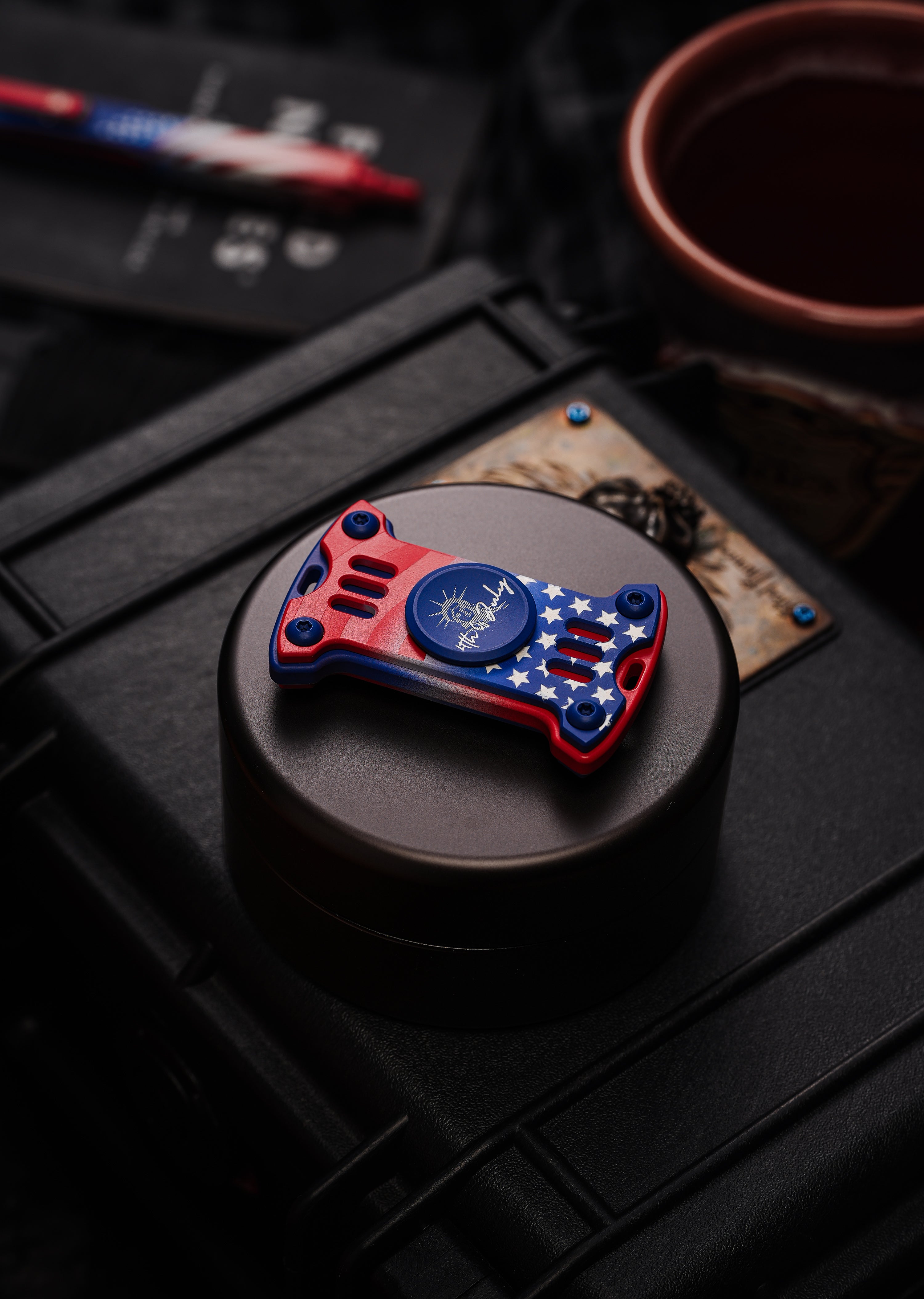 TACTICAL GEEK × CooYoo "Old Glory" 4th of July Hammerhead Fidget Spinner