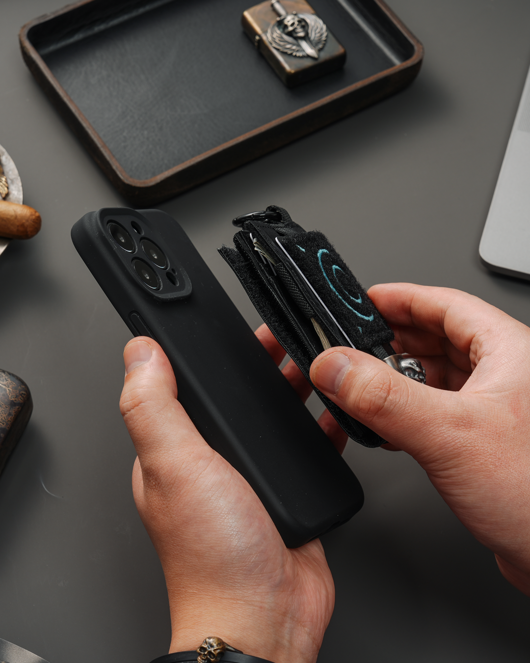 EXT17 Magnetic Card Case and Wallet-As Featured on Kickstarter