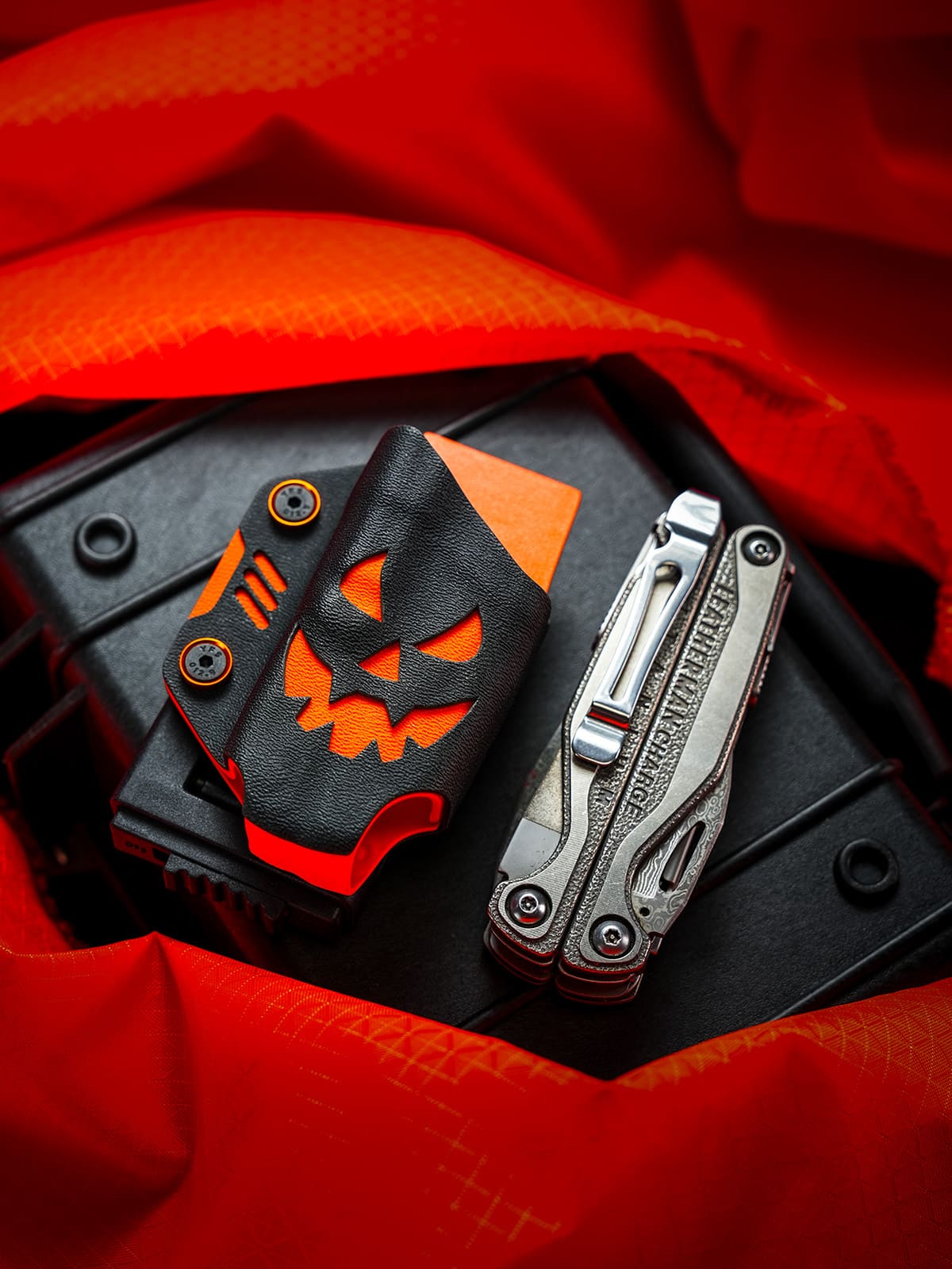 TX15 Halloween Edition Sheath for Leatherman Charge & Bit Kit Set (Pre-sale, Ends After Halloween)