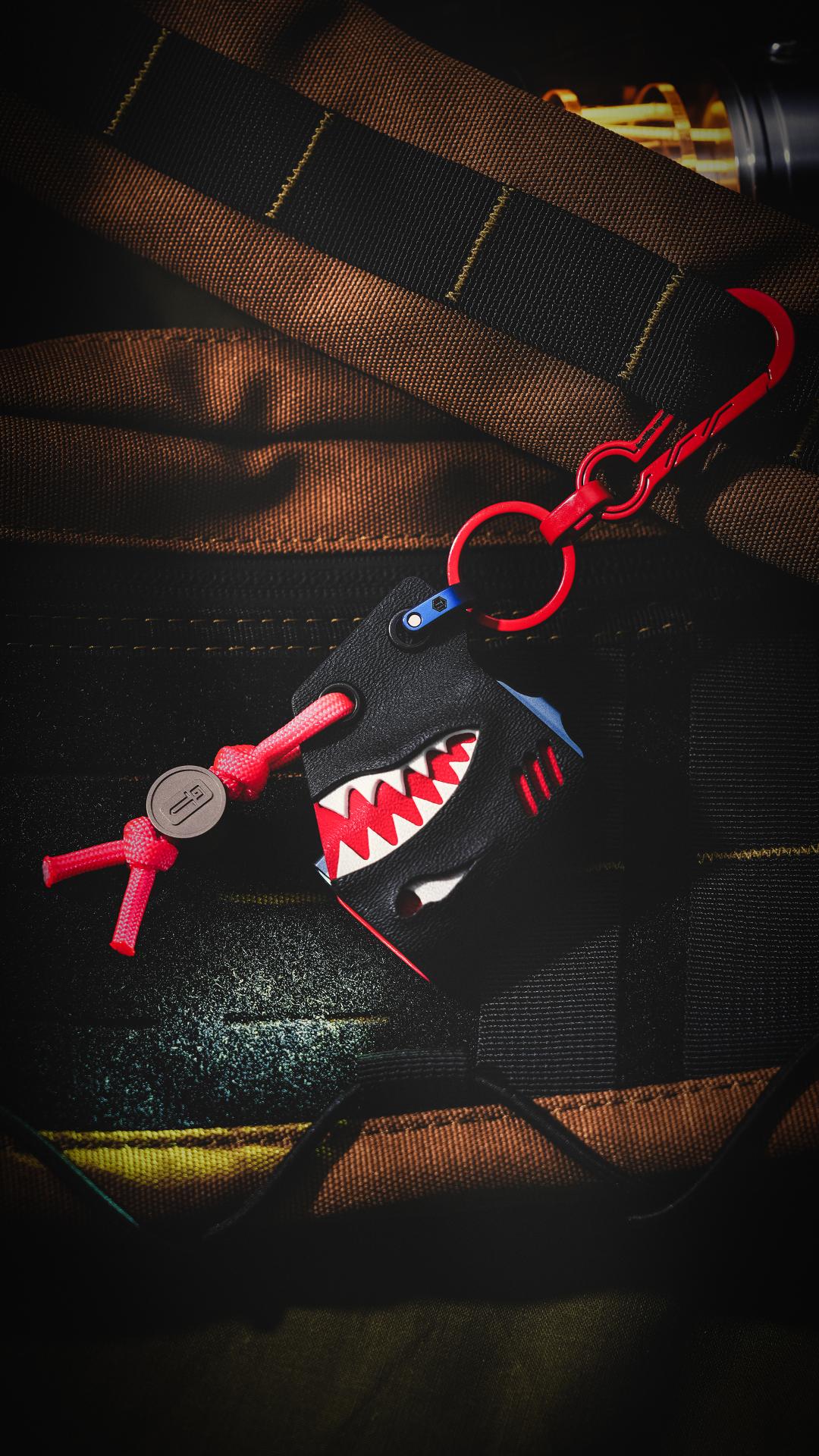 TX12 Flashlight Sheath for Fenix E03R V2.0 (Craftsman Handmade, ships in 30 days)