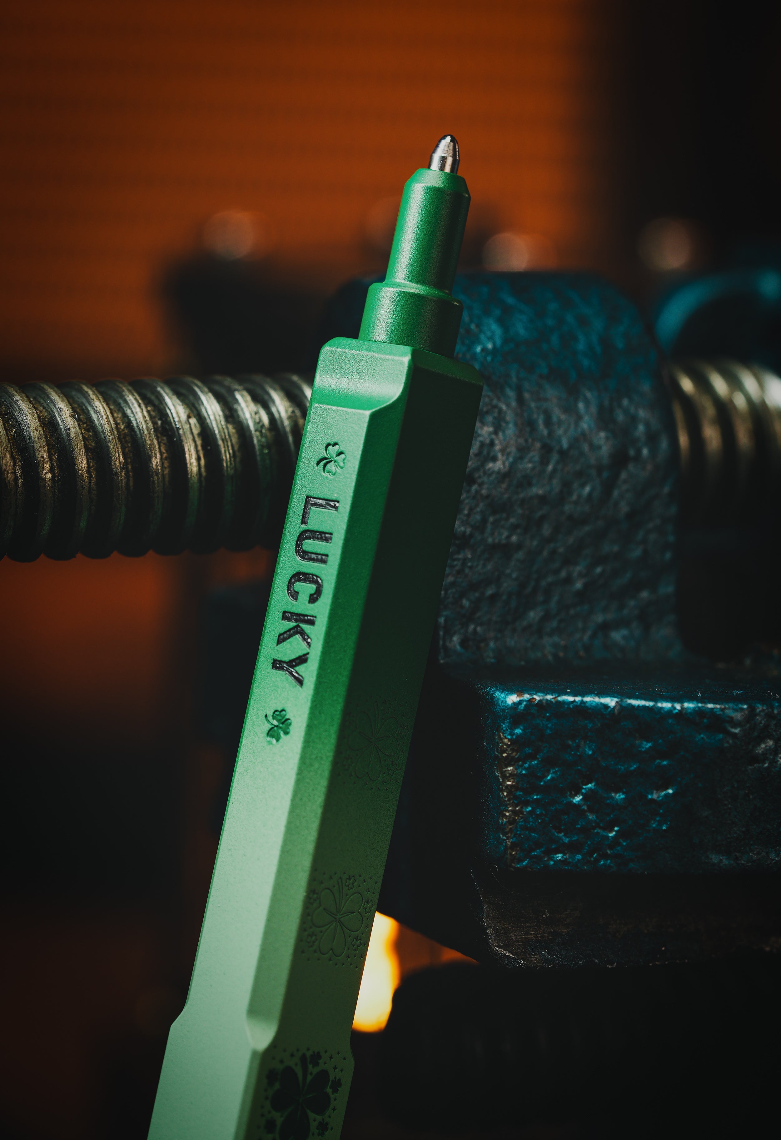TActuator12 Lucky Shamrock Limited Edition Tactical Pen