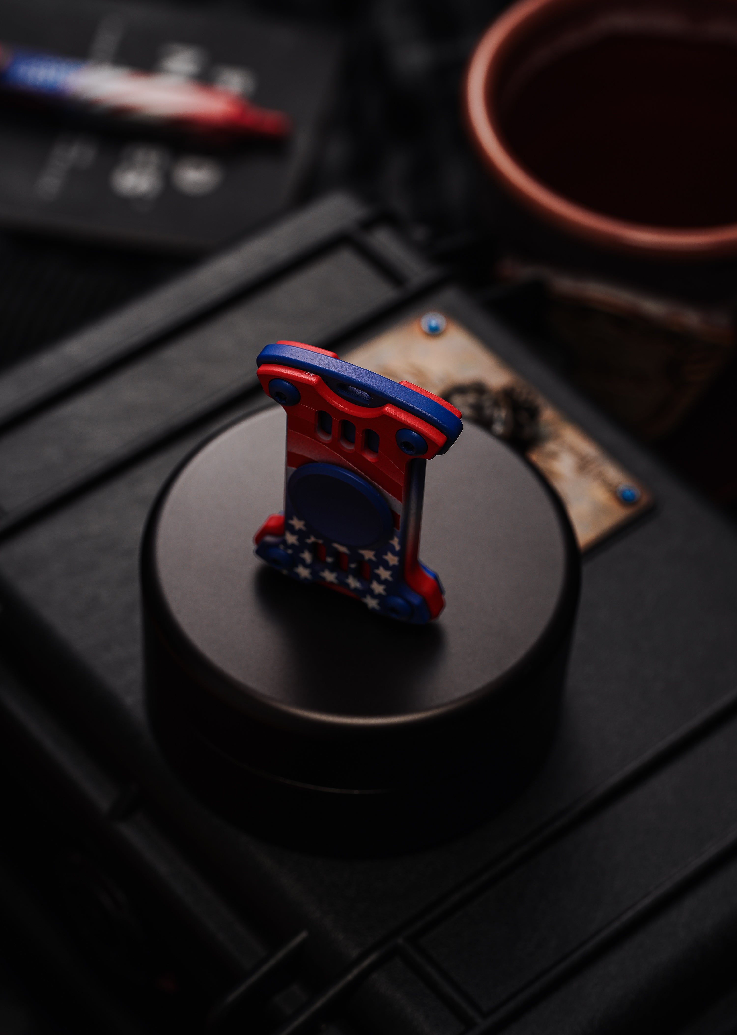 TACTICAL GEEK × CooYoo "Old Glory" 4th of July Hammerhead Fidget Spinner