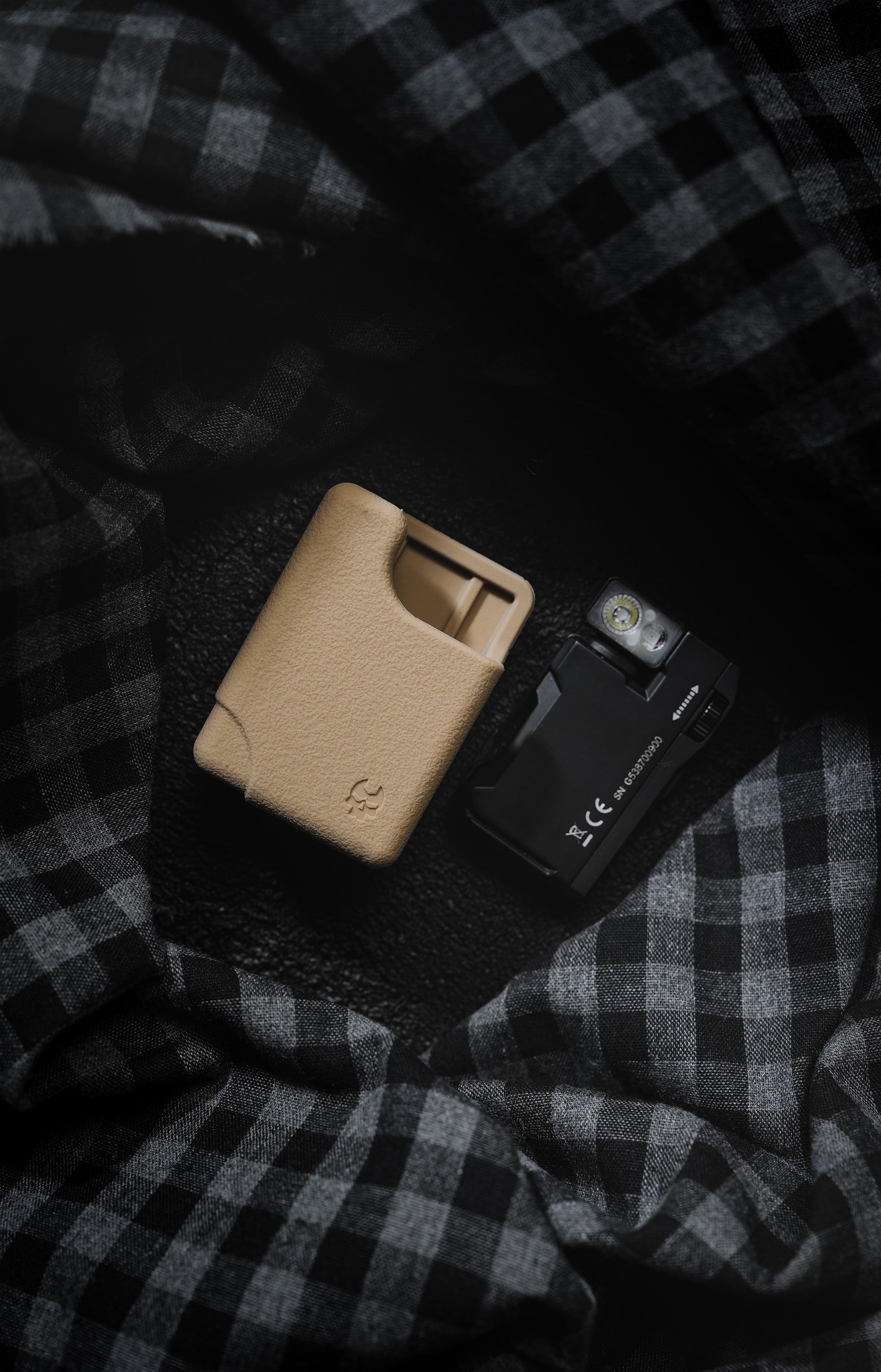 TX11 Zippo Lighter/ WUBEN G5 Flashlight Sheath