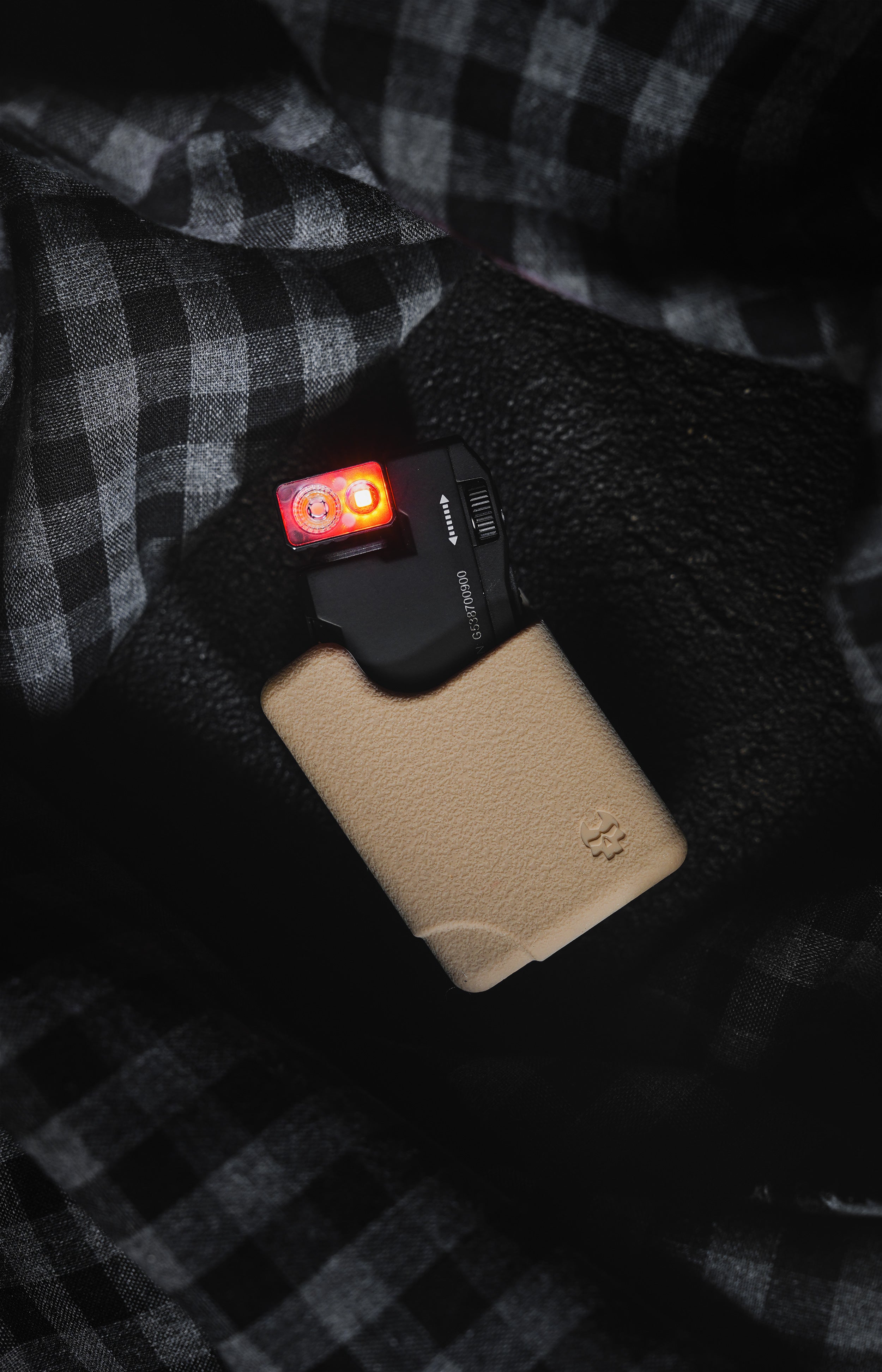 TX11 Zippo Lighter/ WUBEN G5 Flashlight Sheath