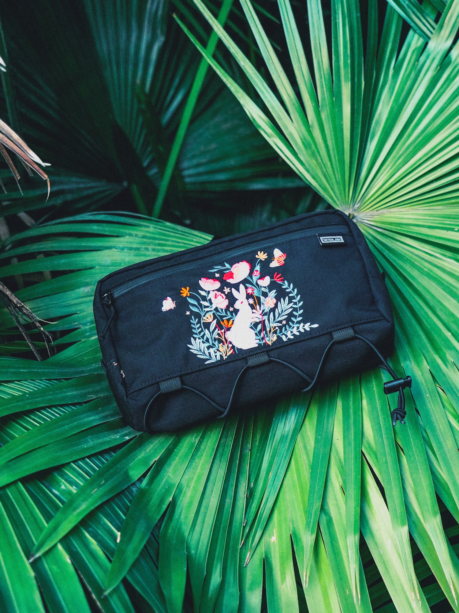 Cache L4 EDC Sling Bag (Rabbit)