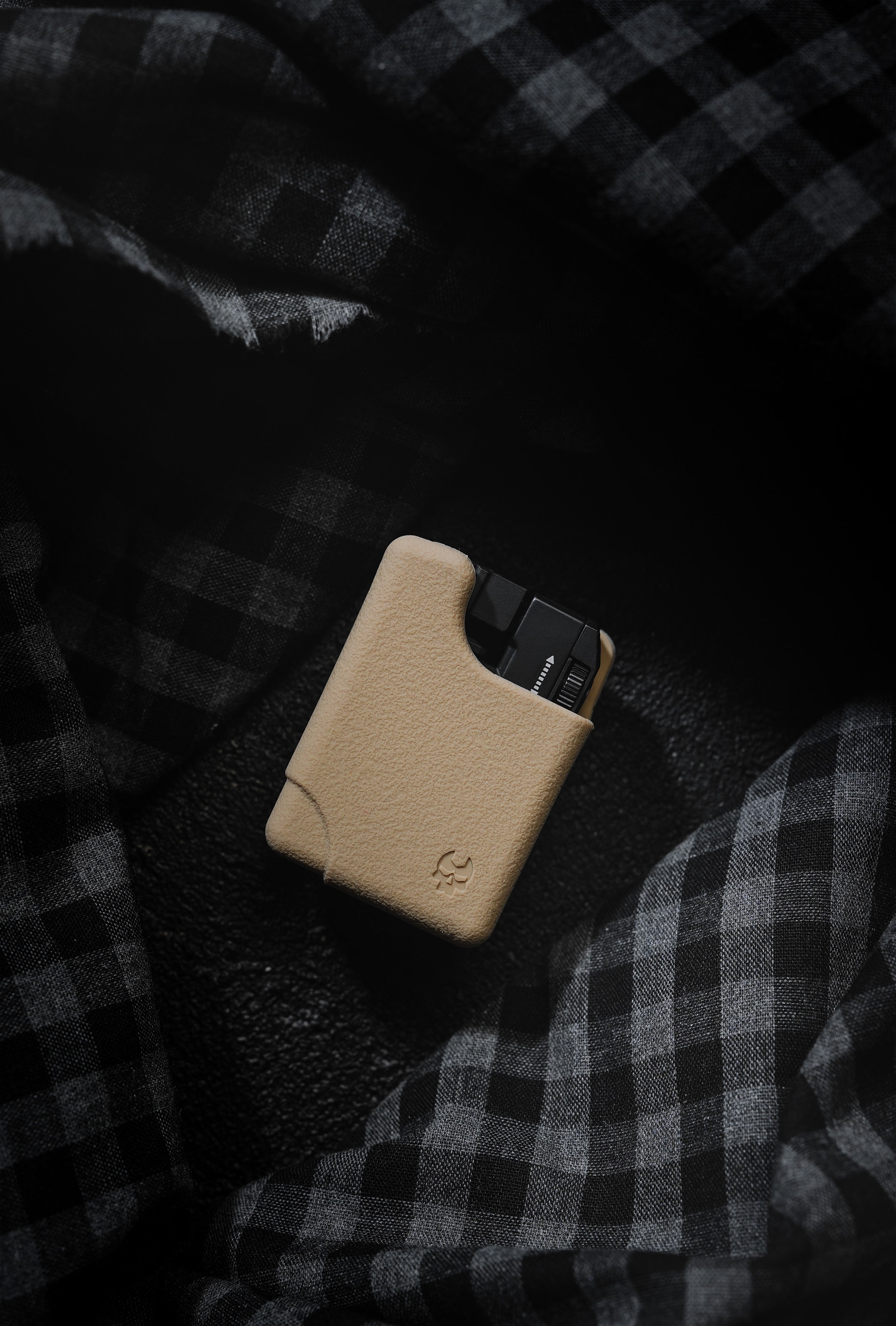 TX11 Zippo Lighter/ WUBEN G5 Flashlight Sheath