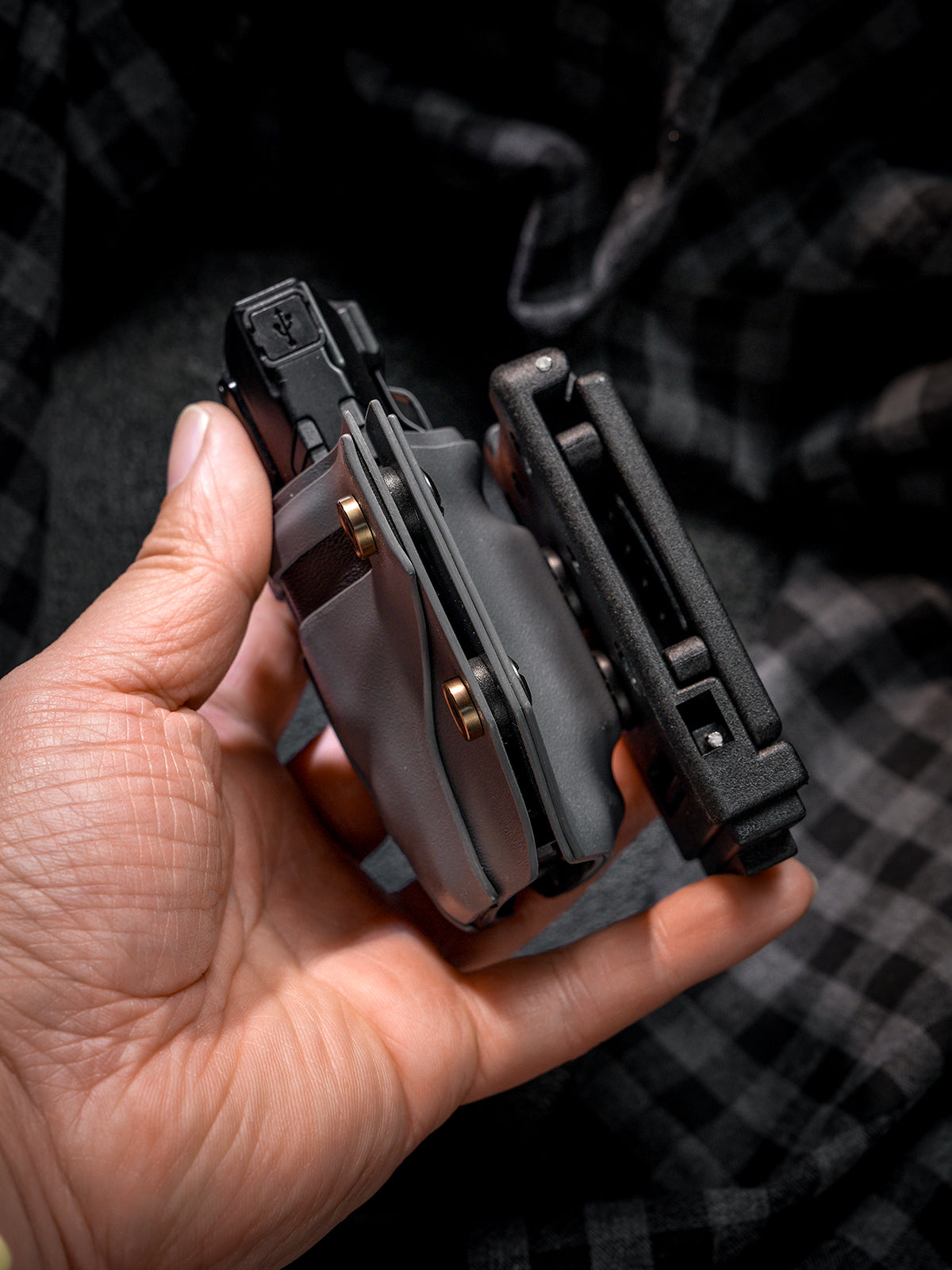 TX13 Flashlight Sheath for Nitecore EDC37 (Craftsman Handmade, ships in 30 days)