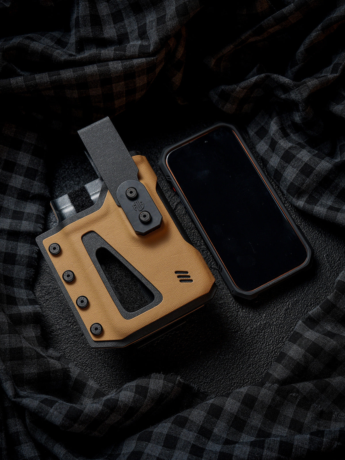 Single Skeleton Window Phone Case for Sumsung S25 & S26(Craftsman Handmade, ships in 60 days)