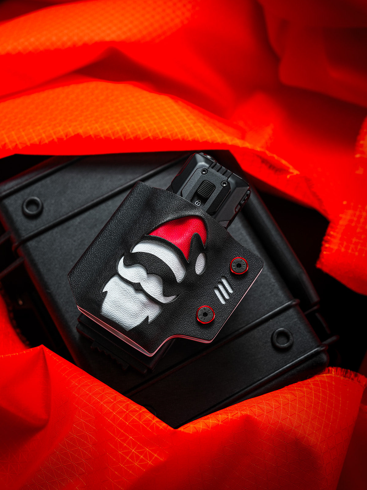 TX13 Christmas Edition Flashlight Sheath for EDC37 (Pre-sale for 30 days)