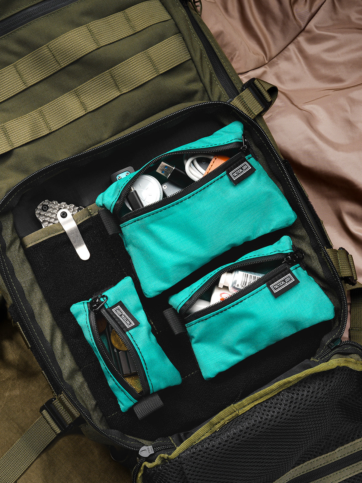ストレージ A5 EDC ストレージポーチセット (ブラック/CR)