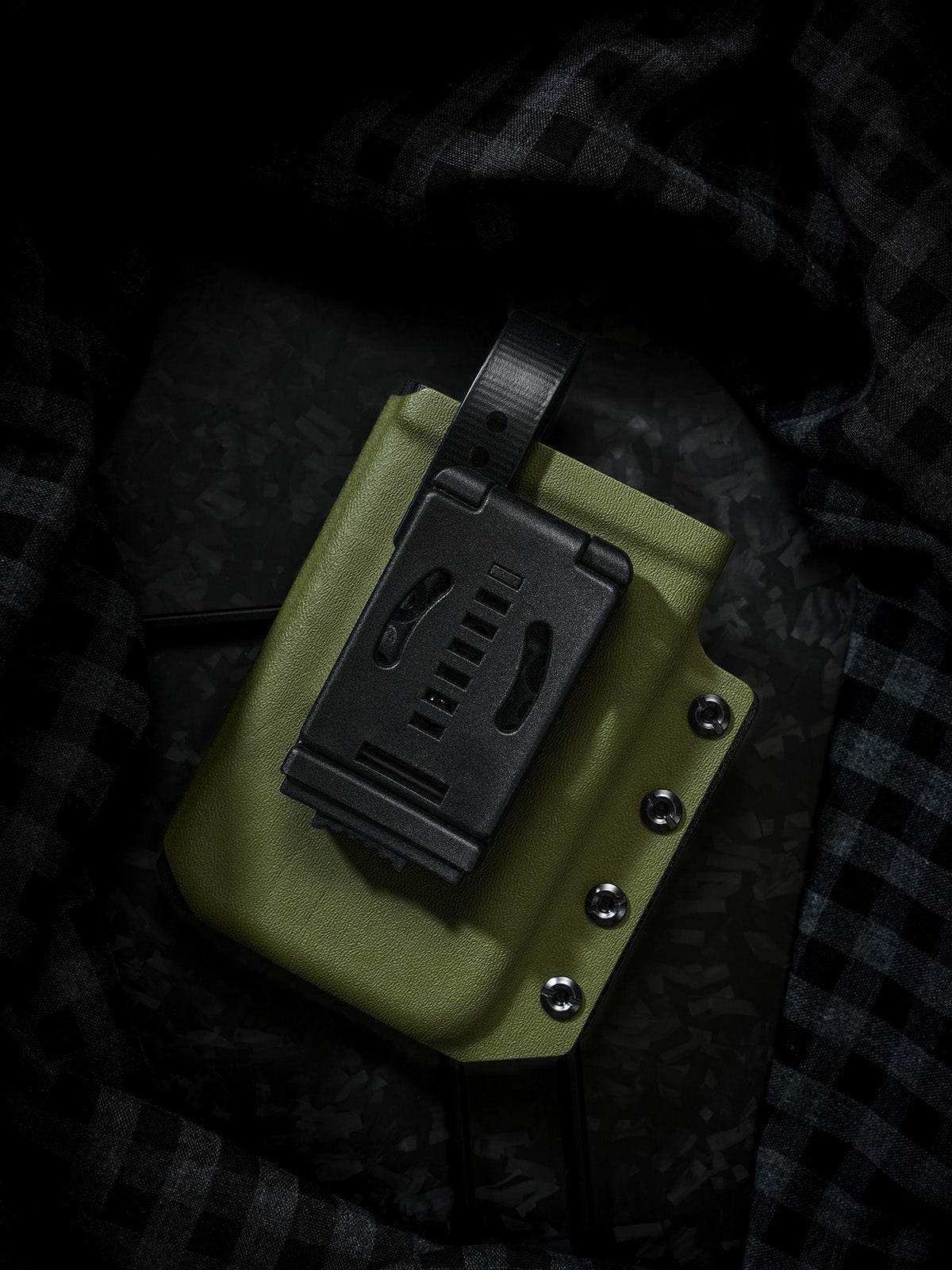 Skeleton Frameg Phone Case for iPhone 17 Pro & iPhone 17 Pro Max (Unique item）