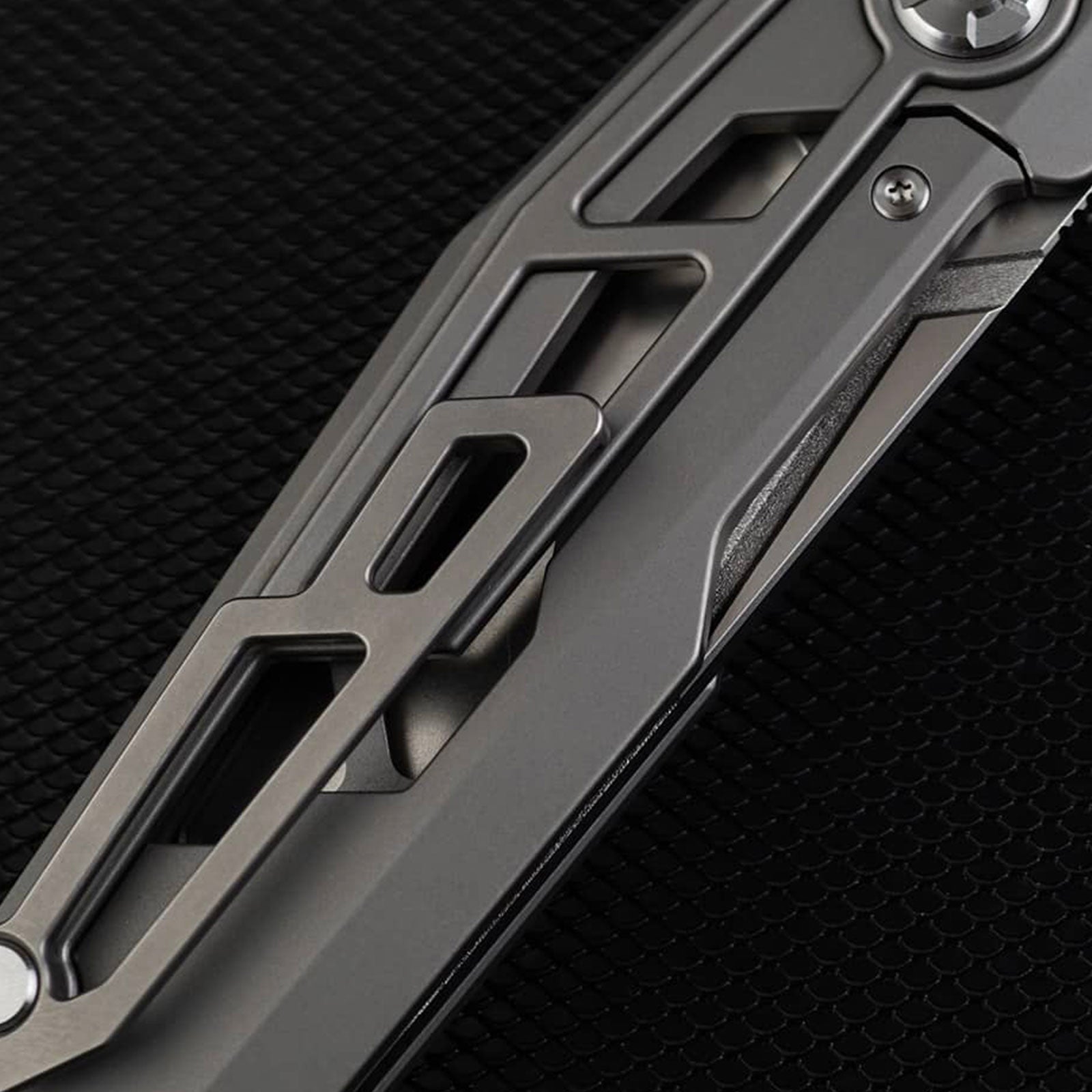 Tactical_Geek | Functional Bags, Knives & Tools