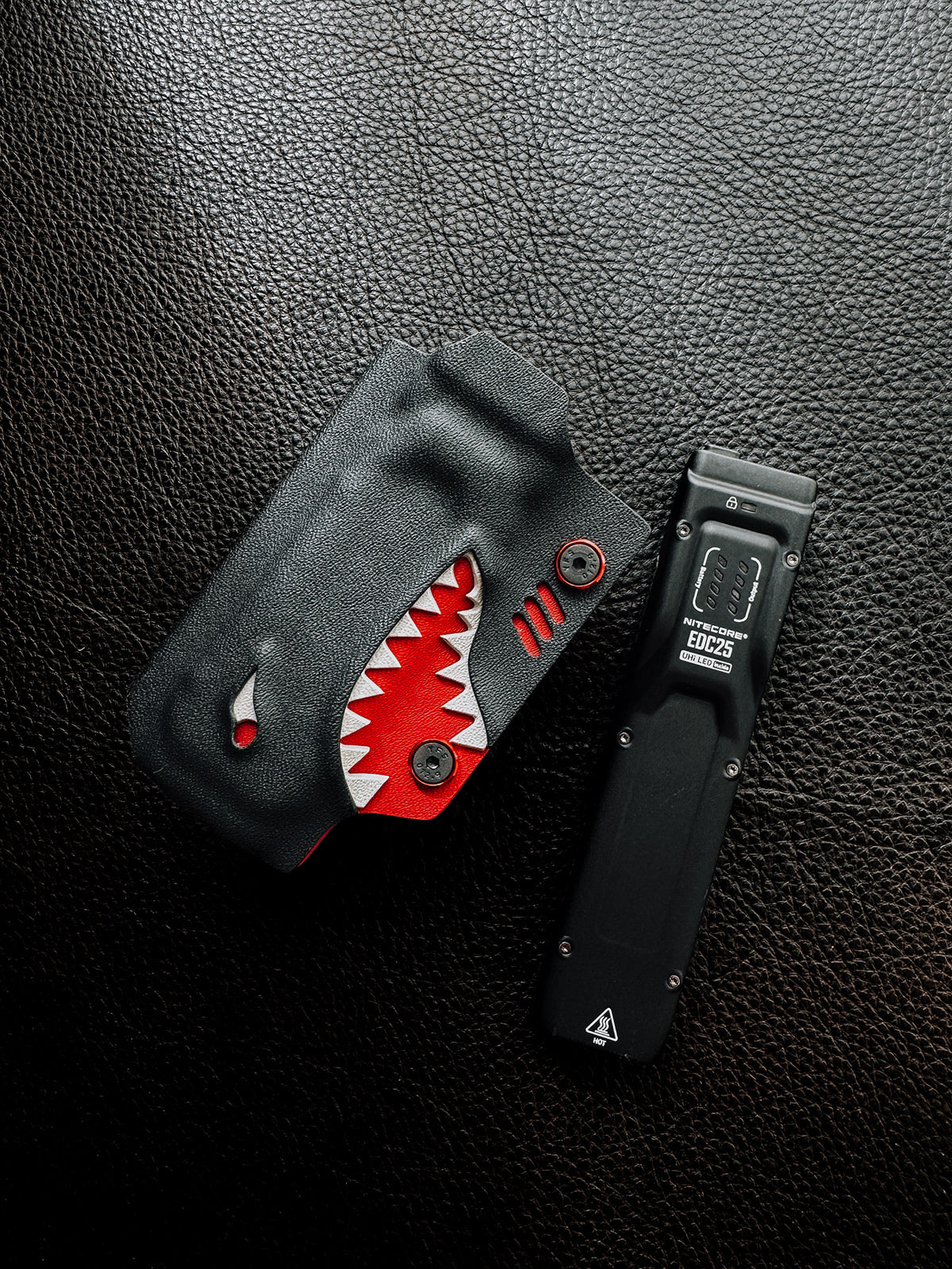 TX8 Flashlight Sheath for Nitecore EDC25 (Craftsman Handmade, ships in 30 days)