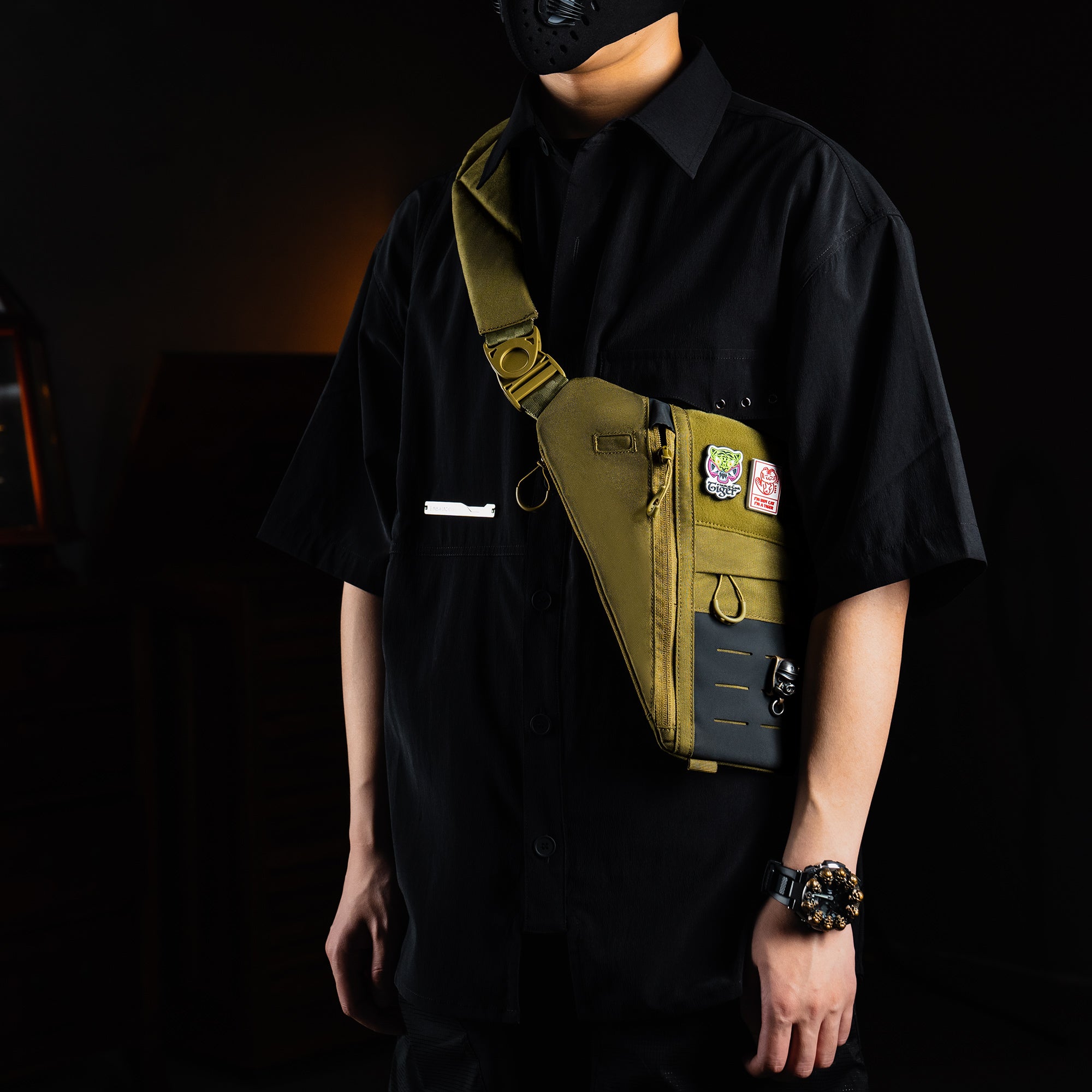 Cache L1 Concealed Carry Shoulder Bag （Tan）